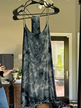 Storia Black and Gray Tie-Dye Slip Dress